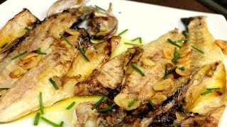 LUBINA A LA ESPALDA  al horno receta facil y con salsa de lujo [upl. by Troxell]