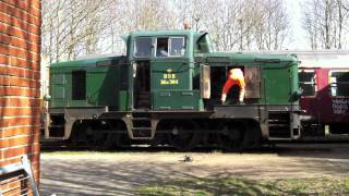 Struer JernbaneKlub MH304 Opstart d 09042011 [upl. by Winfrid]