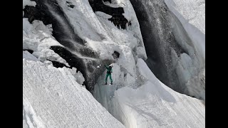 Video Captures Skiers Falling Down Tuckerman Ravine On Mount Washington [upl. by Clarinda]