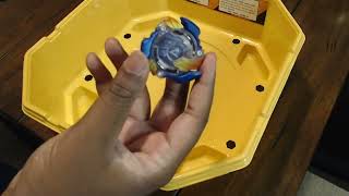 Beyblade Burst Valtryek V2 vs Spryzen S2 Flip Flop Battle [upl. by Matti]