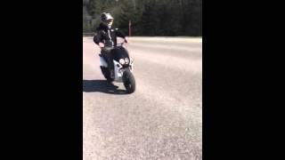 Yamaha Neos wheelie [upl. by Kiyoshi]