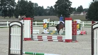 Michalina Szmytka amp Lewada show jumping 40cm [upl. by Stucker]