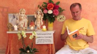 Taittiriyopanishad – wichtige Upanishade  Sanskrit Wörterbuch [upl. by Yoreel]