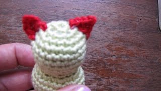 Wie häkelt man spitze Ohren AmigurumiBasics [upl. by Kcirtapnaes]