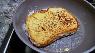 The easiest French toast you can make 2 ingredient easy recipe for breakfast [upl. by Riana]