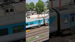 4 train Jo jati hai india se Bahar Japan trading train railway [upl. by Dlanger]