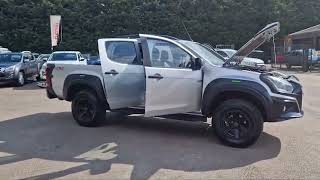 Isuzu DMax 19 TD XTR Nav Auto 4WD [upl. by Rattan829]