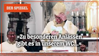 Video vom Ostergottesdienst Der Lachanfall des Bischofs  DER SPIEGEL [upl. by Arytal]