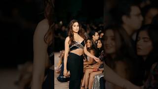 Lakme Fashion Week LFW 2023  Janhvi Kapoor  Kiara Advani 🔥 [upl. by Knapp571]