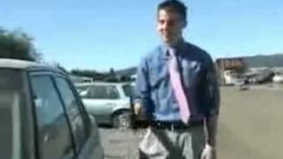 News Reporter Cant Break Into Car FAIL [upl. by Chere316]