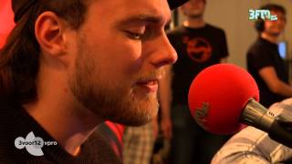 Asgeir Trausti  Pennan Dag live  3voor12 Radio [upl. by Akenn]