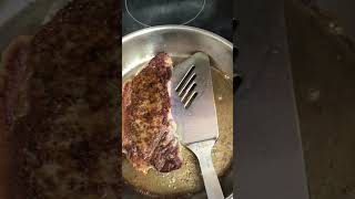 Pan frying steak garden foraging foodforest gardening permaculture growyourownfood [upl. by Chrissa]