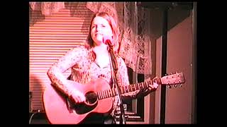 Joy Lynn White at Inside The Song Acoustic Cafe on October 6 2001 [upl. by Amles994]