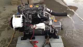 Yanmar 3GM30  Diesel Engine  Plovila Mlakar [upl. by Lolita]