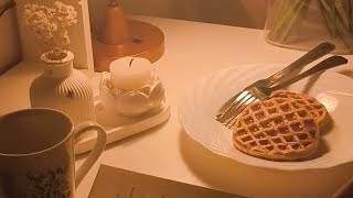 Uma noite de sexta tranquila e um pouco 🌧️ fria 🍁🍂🏠 asesthic waffle [upl. by Llerrah]