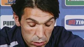 Buffon ItaliaInghilterra ai rigori Evitiamoli per le coronarie [upl. by Acinna365]