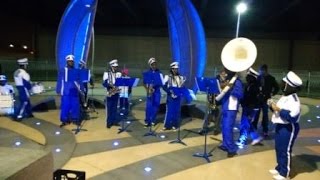 Vashon High School Students Perform at Grand MetroLink Station [upl. by Ellicec]