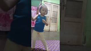 Adek joget ipin remix music dj duet balitamain [upl. by Relluf]