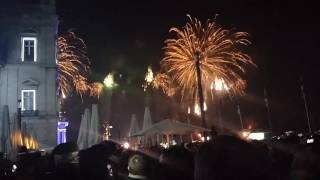 Capodanno 2017 a Lisbona in piazza con i fuochi dartificio [upl. by Clardy]