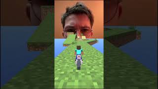 SALTOS EN MOTO IMPOSIBLES EN MINECRAFT shorts [upl. by Lehcear]