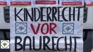 DEMO quotRettet den Schulhof des GRG 17quot 14122011 [upl. by Goles]