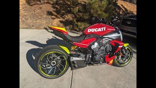 S6E15 2023 Ducati Diavel V4 Termignoni Dragster Exhaust Cold Start [upl. by Ader]