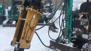 Миниэкскаватор Kobelco sk013 и гидромолот delta fx3 [upl. by Brote926]