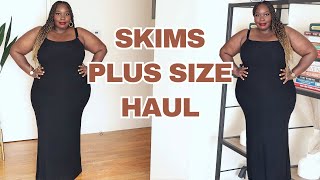 Skims Plus Size Haul amp Review On Bestelling Shapewear amp Lounge Dress [upl. by Conall]