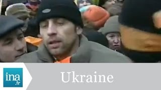 Les opposants et partisans du pouvoir en Ukraine  Archive INA [upl. by Gniliem85]