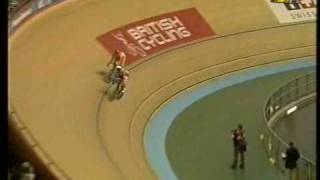 Chris Hoy vs Theo Bos  sprint world championchips 08 p2 [upl. by Mulvihill]