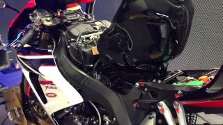 Einbau Power Commander in eine Honda CBR1000RR SC57  Tutorial in HD [upl. by Lecirg]