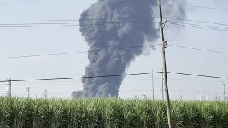 Fire at Marathon refinery in Garyville [upl. by Cahra955]