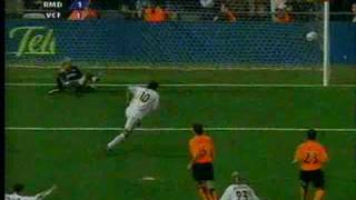 Liga 20032004 Real Madrid  Valencia Penalty a Raúl [upl. by Alyal721]