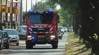 Grote Brand Hulpdiensten met spoed naar een brand in een fietsenwinkel in IJmuiden [upl. by Aciamaj251]