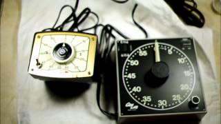 How to use analog darkroom enlarger timers [upl. by Eedoj739]