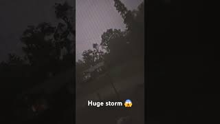 big storm hitting me possible tornado 70mph winds and hail [upl. by Jarrid]