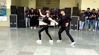 Best Couple Dance ever seen IEC INNOVISION 2K18 NIET COUPLE DANCE echo smart [upl. by Vanhook]