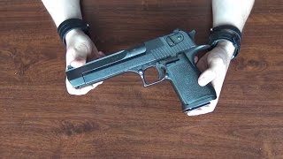 Unboxing the Desert Eagle MKVII 44 Magnum [upl. by Porett]