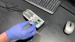 Inserting Nanopore Flow Cells in the Northern Nanopore SparkE2 [upl. by Niwre]