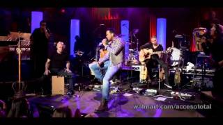 Romeo Santos  Mi Santa Live Acceso Directo HD [upl. by Sahcnip29]