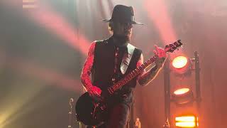 Janes Addiction Live at the 713 Houston TX 081924 Song Been Caught Stealin [upl. by Idorb]