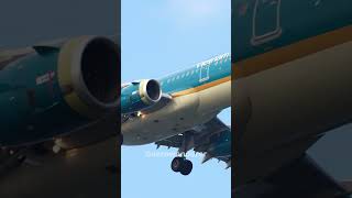 VIETNAM AIRLINES A321 landing at Singapore Changi Airport shorts vietnamairlines a321 landing [upl. by Anaic]