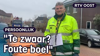 Vuilnisman Mark checkt afvalcontainers van binnen en buiten  RTV Oost [upl. by Ordnajela]