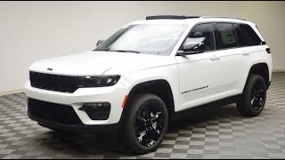 Walkaround 2025 Bright White Jeep Grand Cherokee Limited 4x4 with Black Appearance Package [upl. by Gerk]