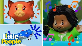 Learning Different Colours  Fisher Price Little People  Music Video [upl. by Allez]