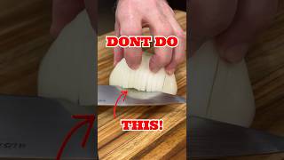 How To Dice an Onyo Onion [upl. by Elijah]