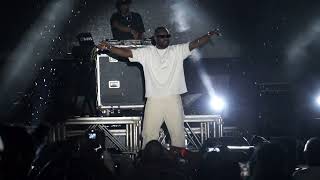 MAITRE GIMS EN CONCERT AU FEMUA 16 [upl. by Sumedocin]