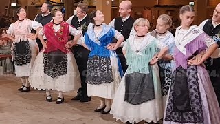 BEAUTIFUL BAVARIAN TRADITIONAL DANCE OKTOBERFEST MUNICH 20244K🕺💃 [upl. by Pool]