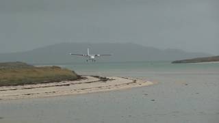 Landing in Barra on the beach  two missed approaches  FlyBe de Havilland Canada DHC6 Twin Otter [upl. by Bride]