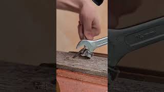 Wood board penetrating nail bending process Good tools and machinery can increase work efficiency [upl. by Matthia]